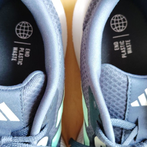 Adidas sports sneakers new, size 41 1/3