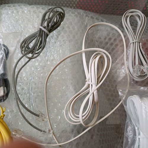 Phone connection cables and accessories new, pack of 40 pieces