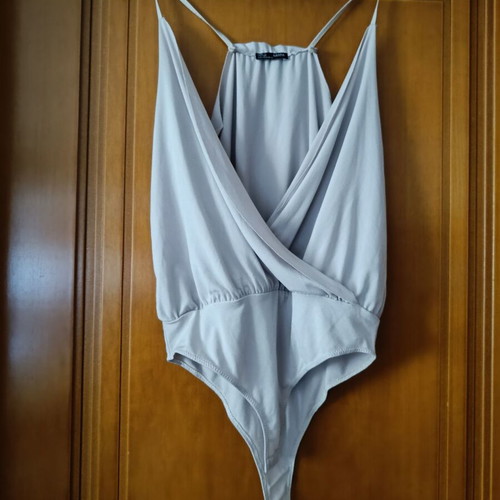 Zara bodysuit like new, light gray, size S