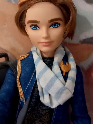 Royal Dexter Charming doll First Chapter like new