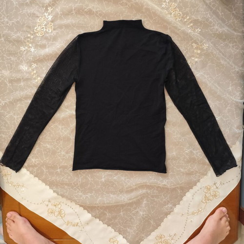 Black elastic blouse like new 100% polyester