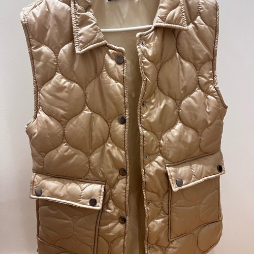 Le Vertige sleeveless vest like new, beige and white size M