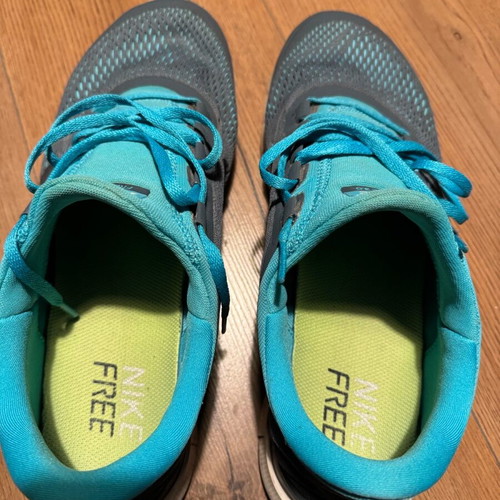 Nike athletic shoes like new, gray and turquoise, size 45