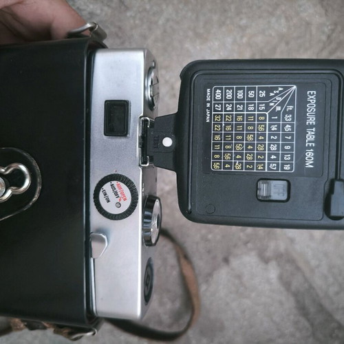 Dacora Electric-CR camera with Starblitz 160M flash used