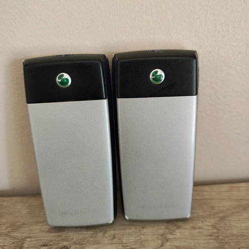 Sony Ericsson T310 used cell phones with 2 batteries without charger