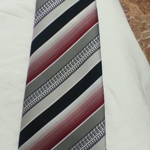Ties like new, multicolor variety