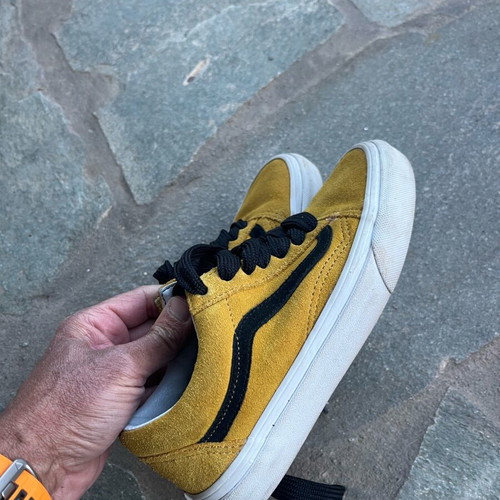 Vans Old Skool athletic shoes like new, size 35, yellow