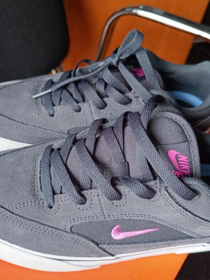 Nike SB Malor unisex αθλητικά παπούτσια νούμερο 41 καινούργια, σκούρο γκρι και μαύρο