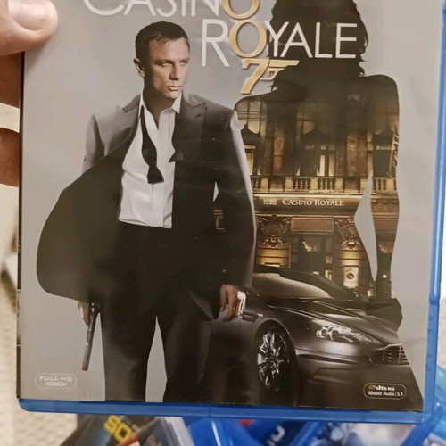 Blue Ray James Bond Casino Royale used in excellent condition