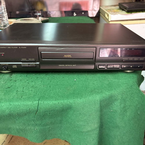Technics SL-PG490 CD Player vintage, used, for repair