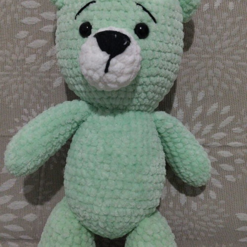 Knitted teddy bear in pistachio color new