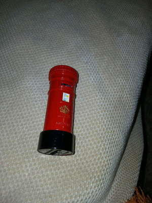 Metal sharpener shaped like British red mailbox like new