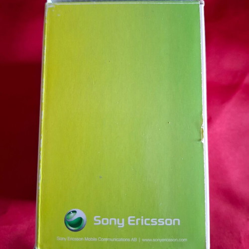 Sony Ericsson W205 Walkman used, black, without charger and battery