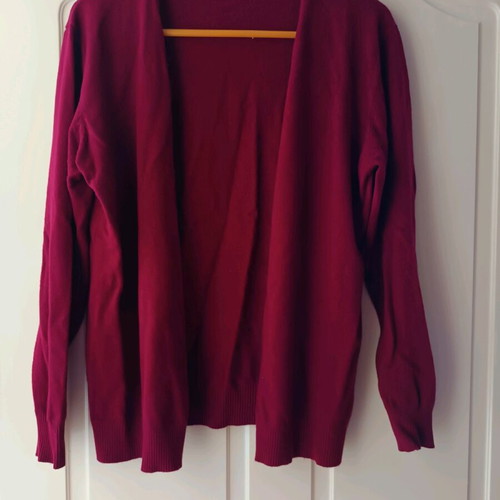 Red cardigan used, size M, soft fabric