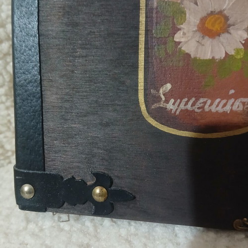 Vintage notebook handmade from wood and leather, hand-painted