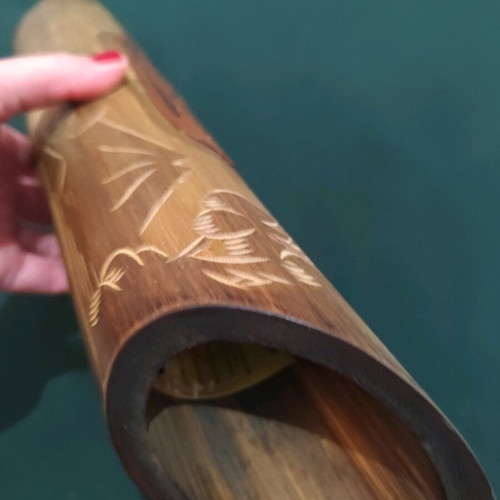 Wooden natural phone holder speaker without power new
