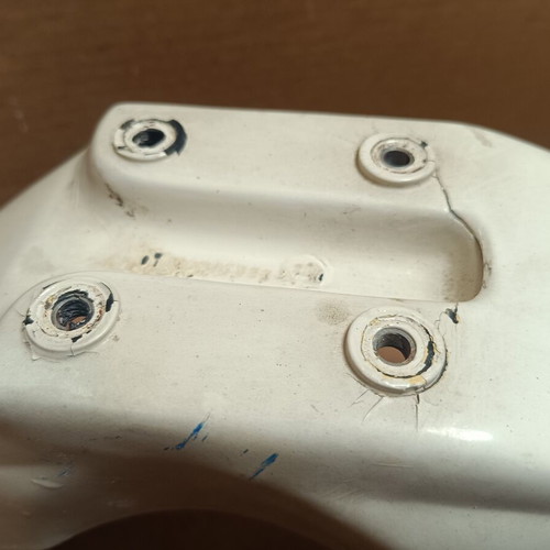 DT YZ front fender, genuine, painted, with crack