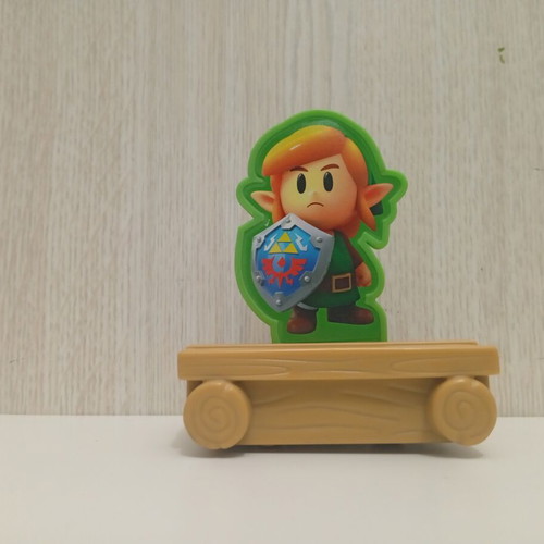 Nintendo Legend of Zelda Links Awakening Link figure 2020 Burger King Happy Meal