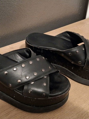 Glamazons women's platform shoes used, black, size 38