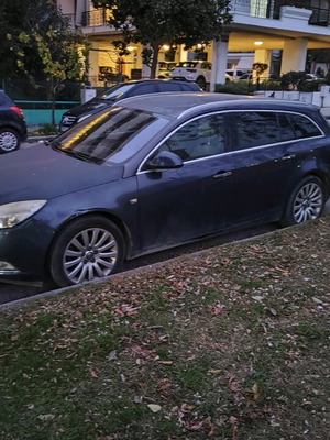 Opel Insignia 1600 μεταχειρισμένο, μοντέλο 2011, μπλε κάραβαν