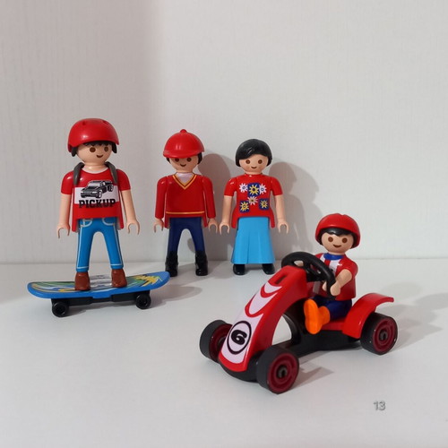 Playmobil family figures set used, 4 pieces with kart and skateboard