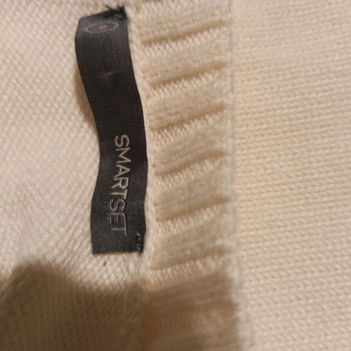 Cream blouse M-L like new, very soft