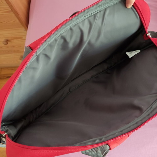 Laptop bag Case Logic like new, red, 33x44x6 cm