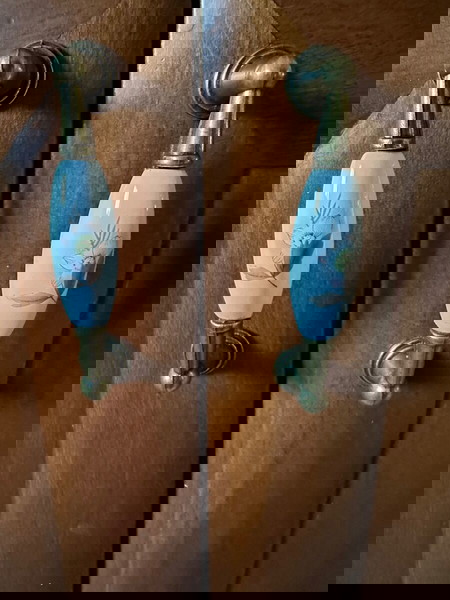 Πόμολα