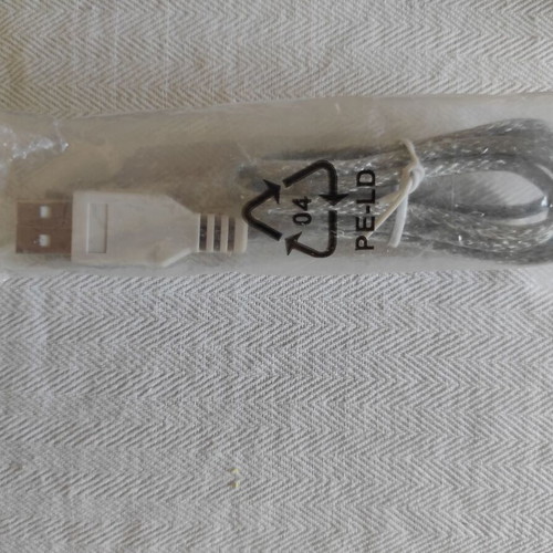 USB cable male to female new, sealed in packaging
