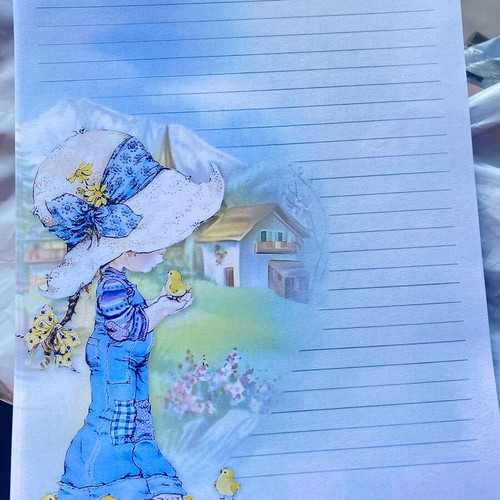 Correspondence set like new, 15 pieces with beautiful designs