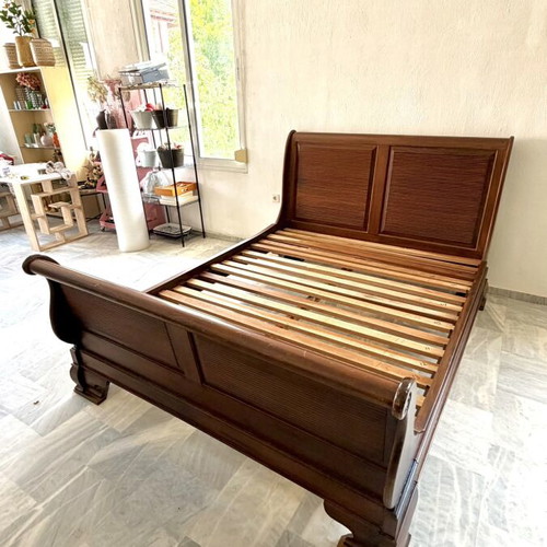 Solid wood bed used, mahogany finish, classic heavy construction