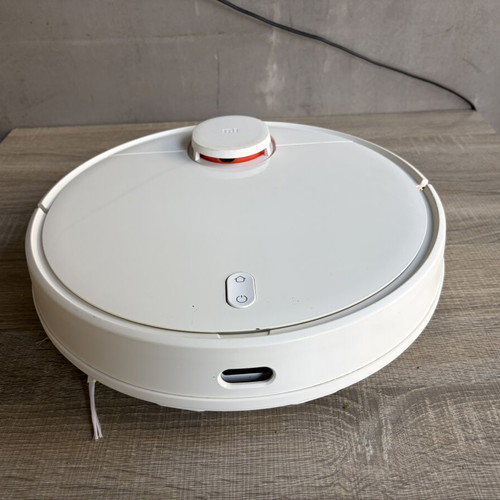 Xiaomi Mi Robot Vacuum-Mop P like new