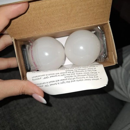 Led RGBW bulbs new with BoxNow