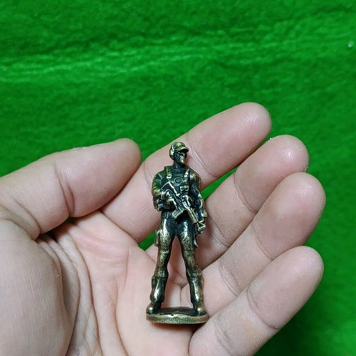 Brass Special Forces Soldier Figure like new