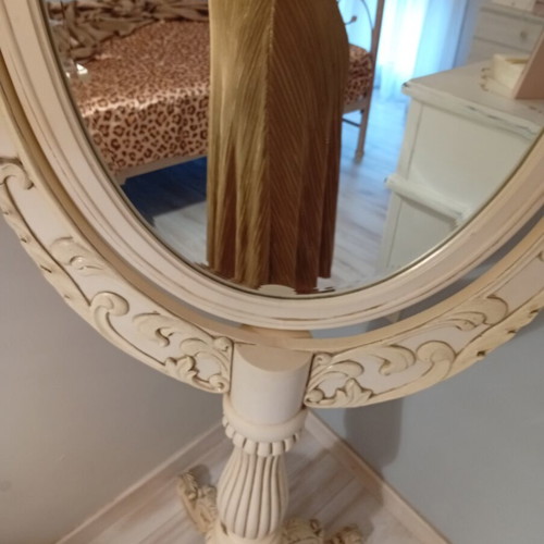 Gold Pleated Skirt one size, new by JusTop