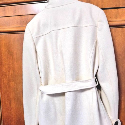 Women's coat used, white with black buttons, size M