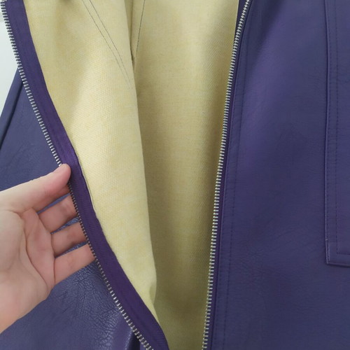 Stradivarius skirt used, synthetic leather, purple, size 42