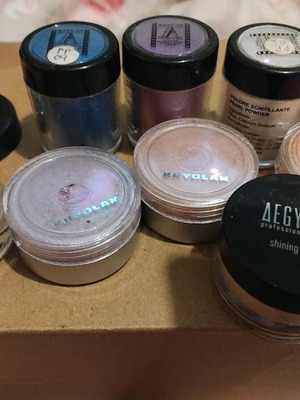 MC Kryolan Aegyptia eyeshadows 9 pieces like new with eyeliner