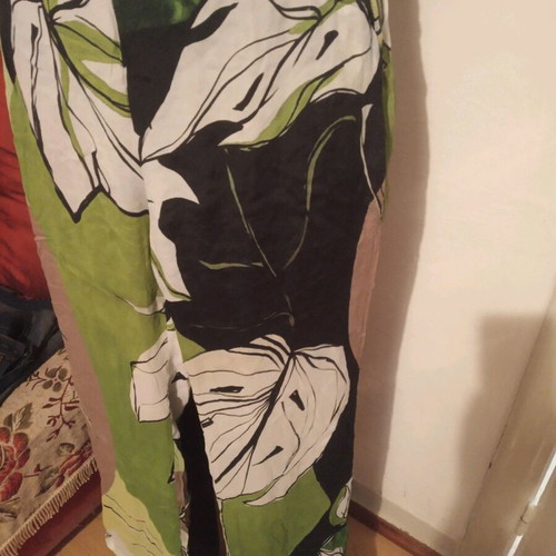 Set of blouse and pants thin fabric with lining