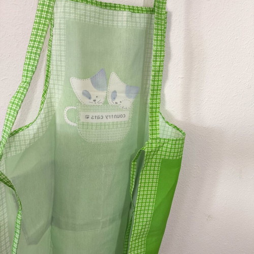 Kitchen apron new green with 2 large pockets