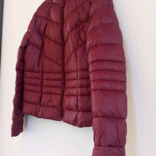 Vero Moda Short Puffer Jacket Burgundy New