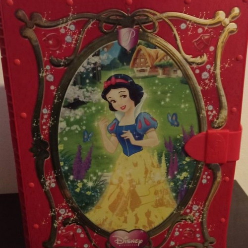 Snow White and the Seven Dwarfs Playset used