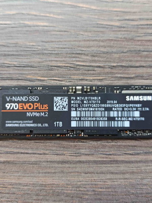 Samsung 970 EVO Plus 1TB NVMe SSD σαν καινούργιο
