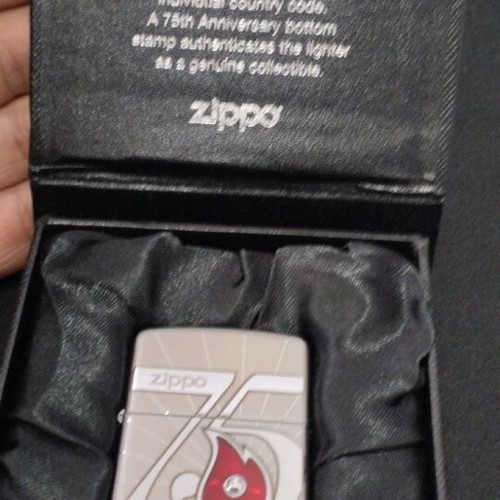 Zippo lighter 75 years 1932-2007 new