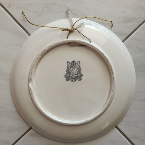 Averof decorative plate by Kostas Dousakis, like new