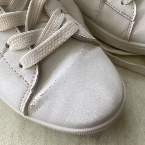 Guess women's athletic shoes used, white, size 37