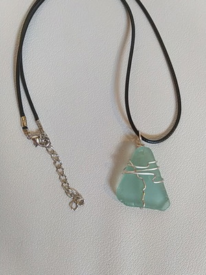 Sea glass necklace handmade, new, green