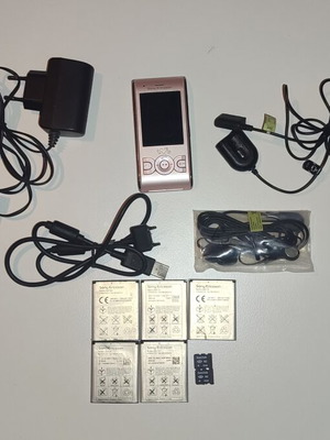 Sony Ericsson W595 Walkman Pink Edition used with accessories