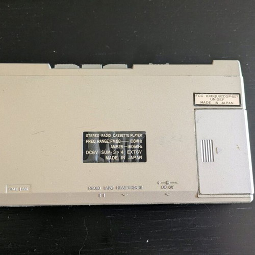 Unisef Stereo Walkman AM-FM SP-507 used for repair