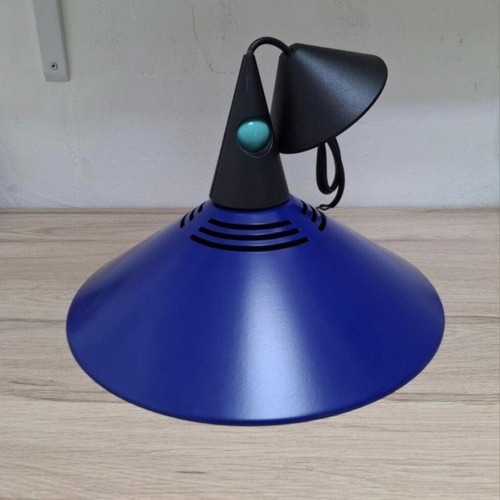 Memphis style blue pendant lamp, E27 fitting